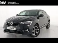 Usado Renault Arkana Zen 145 CV (106 kW) 2022 Negro SUV