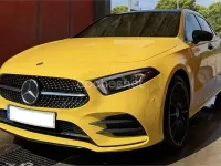 Usado Mercedes A250 218 CV (160 kW) 2021 Amarillo Berlina