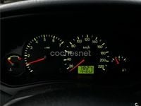 Käytetty Ford Focus Ambiente 100 HP (73 kW) 2002 Harmaa Sedan