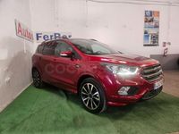 Usado Ford Kuga ST-Line 150 CV (110 kW) 2018 Granate SUV