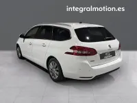 Usado Peugeot 308 SW Allure 130 CV (95 kW) 2021 Blanco Familiar