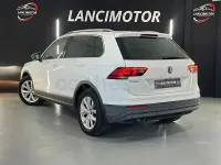 Usado VW Tiguan Sportline 150 CV (110 kW) 2018 Blanco SUV