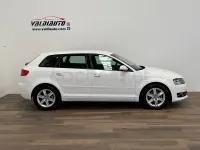 Usado Audi A3 Ambition 140 CV (102 kW) 2012 Blanco Utilitario