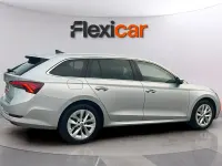 Begagnad Skoda Octavia Ambition 150 HK (110 kW) 2022 Grå Halvkombi