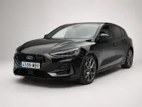 Usado Ford Focus ST 280 CV (205 kW) 2022 Negro Berlina
