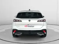 Usado Peugeot 308 Allure 130 CV (95 kW) 2022 Blanco Familiar