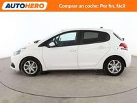 Usado Peugeot 208 Active 99 CV (72 kW) 2015 Blanco Utilitario