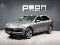 Käytetty Porsche Cayenne 245 HP (180 kW) 2012 Harmaa Katumaasturi