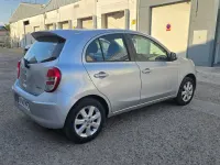 Usado Nissan Micra Acenta 80 CV (58 kW) 2012 Gris Utilitario