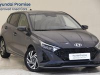 Usado Hyundai i20 100 CV (73 kW) 2025 Gris / plata Utilitario