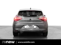 Usado Renault Clio V Techno 100 CV (73 kW) 2023 Gris / plata Berlina