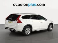 Usado Volvo V60 CC Kinetic 150 CV (110 kW) 2016 Blanco Familiar