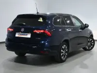Usado Fiat Tipo 95 CV (69 kW) 2020 Azul