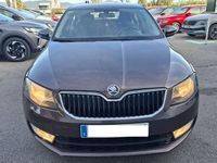 Usado Skoda Octavia Active 105 CV (77 kW) 2014 Marrón Utilitario