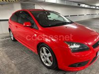 Usado Ford Focus Sport 115 CV (84 kW) 2007 Rojo Berlina