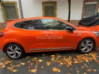 Usado Renault Clio IV RS Line 130 CV (95 kW) 2019 Naranja Berlina