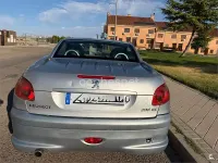 Usado Peugeot 206 CC Quiksilver 110 CV (80 kW) 2005 Gris / plata Descapotable