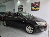 Usado Opel Astra Excellence 110 CV (80 kW) 2012 Negro Berlina