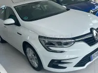 Usado Renault Mégane II Equilibre 115 CV (84 kW) 2022 Blanco Berlina