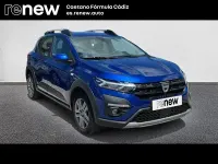 Usado Dacia Sandero Comfort 100 CV (73 kW) 2022 Azul Berlina