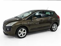 Usado Peugeot 3008 112 CV (82 kW) 2010 Marrón Familiar