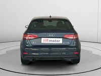 Usado Audi A3 Design 116 HP (85 kW) 2020 Azul Sedan