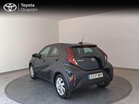 Usado Toyota Aygo X Play 72 CV (52 kW) 2024 Negro SUV