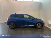Begagnad Renault Clio V Techno 91 HK (66 kW) 2025 Blå Sedan