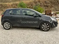 Usado Opel Corsa Selective 75 CV (55 kW) 2013 Gris / plata Utilitario