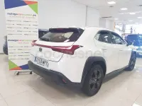 Usado Lexus UX Business Edition 184 CV (135 kW) 2023 Blanco SUV