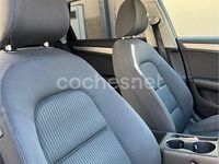 Usado Audi A4 143 CV (105 kW) 2011 Azul Familiar