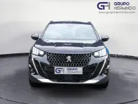 Usado Peugeot 2008 GT 130 CV (95 kW) 2021 Negro SUV