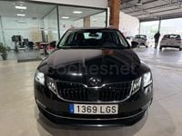 Usado Skoda Octavia Style 150 HP (110 kW) 2020 Preto Carrinha