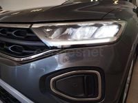 Usado VW T-Roc Life 115 CV (84 kW) 2023 Gris / plata SUV