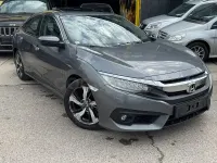 Usado Honda Civic Prestige 182 CV (133 kW) 2017 Gris / plata Berlina