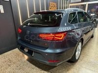 Usado Seat Leon FR 150 CV (110 kW) 2018 Gris / plata Berlina