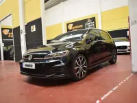 Usado VW Golf VII GTI 245 CV (180 kW) 2018 Negro Utilitario