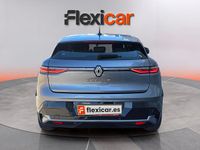 Begagnad Renault Mégane Equilibre 160 HK (117 kW) 2023 Grå Sedan