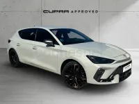 Usado Cupra Leon 150 CV (110 kW) 2024 Gris / plata Berlina
