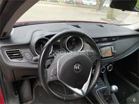 Usado Alfa Romeo Giulietta 120 CV (88 kW) 2017 Rojo Utilitario