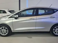 Usado Ford Fiesta Active 86 HP (63 kW) 2018 Cinzento Citadino