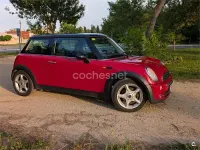 Usado Mini ONE 90 CV (66 kW) 2006 Rojo Utilitario