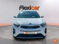 Usado Kia Stonic Plus 100 CV (73 kW) 2021 Blanco SUV