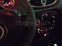 Usado Renault Clio IV 75 CV (55 kW) 2012 Blanco Berlina