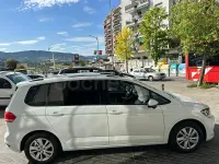 Usado VW Touran Advance 150 CV (110 kW) 2020 Blanco Monovolumen