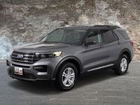 Usado Ford Explorer Limited 280 CV (205 kW) 2017 Plateado SUV