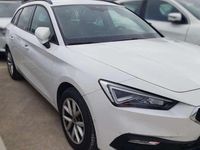 Usado Seat Leon ST Style 150 CV (110 kW) 2022 Blanco Familiar