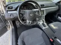 Usado VW Passat Advance 140 CV (102 kW) 2014 Gris / plata Berlina