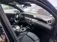 Usado Mercedes A180 122 CV (89 kW) 2019 Negro Berlina