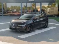 Usado VW Golf VIII GTI 300 CV (220 kW) 2022 Negro Utilitario